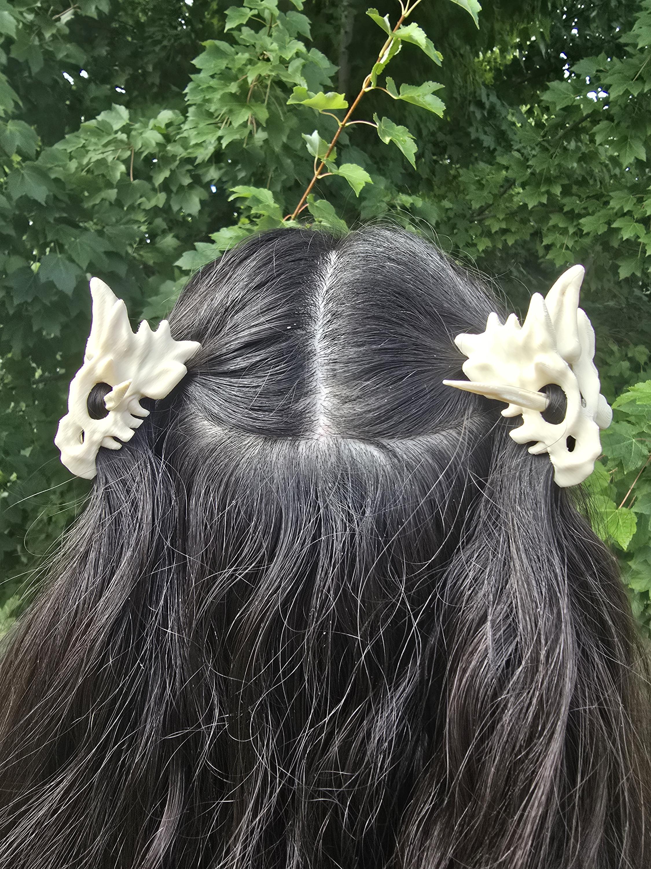 3D Printed Dragon Skull Hair Pins: Gothic Fantasy Hair Accessories