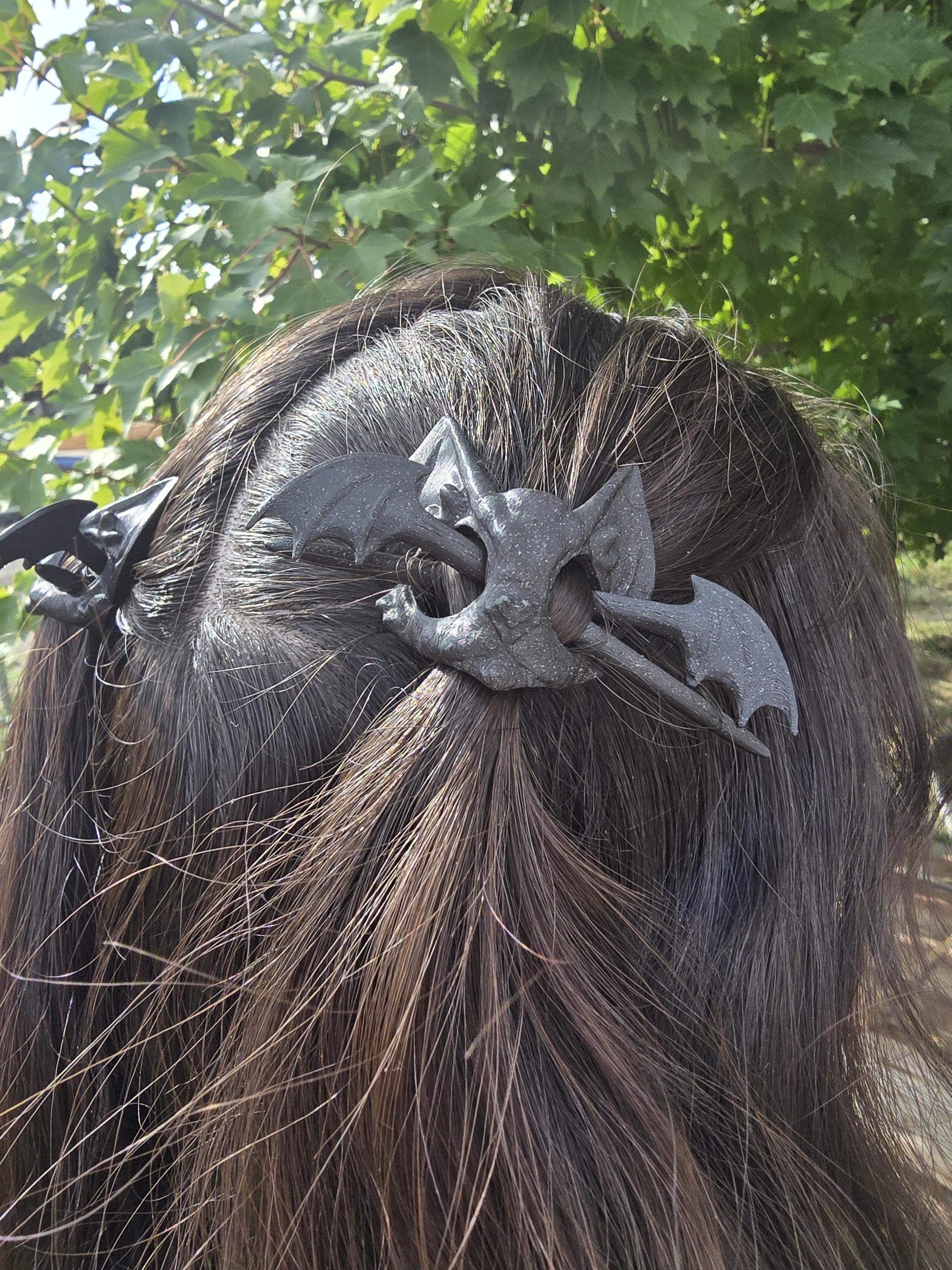 3D Printed Bat Skull Hair Pins: Gothic Fantasy Hair Accessories