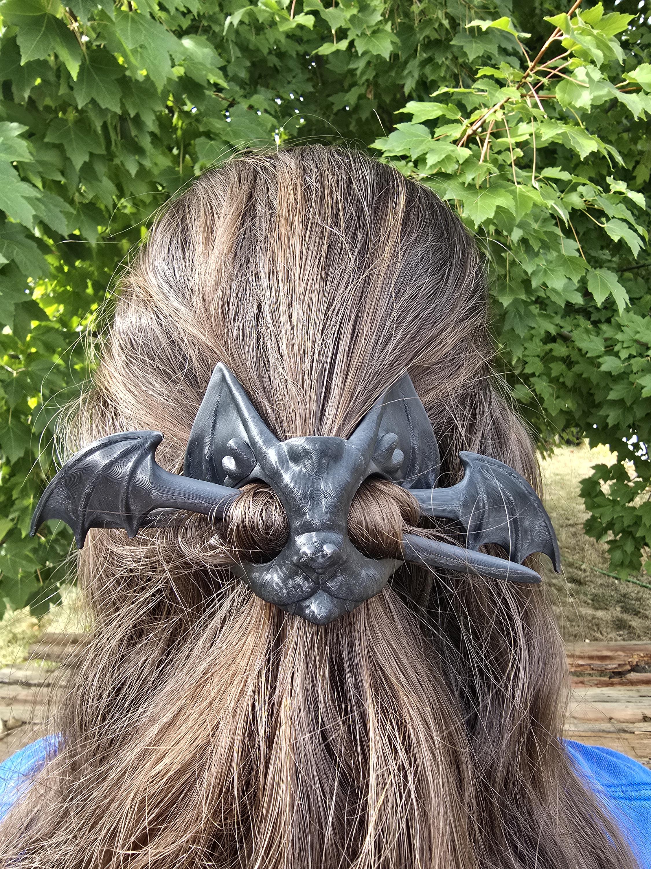 3D Printed Bat Skull Hair Pins: Gothic Fantasy Hair Accessories